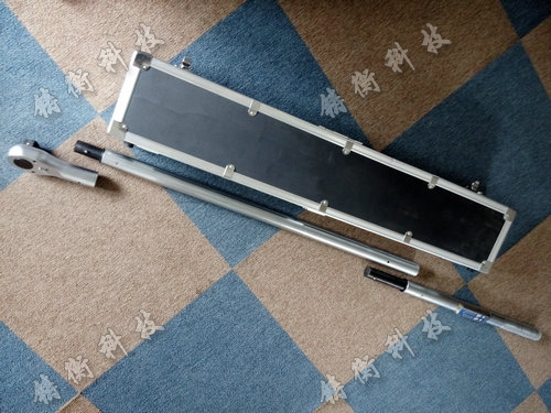   數顯扭矩扳手圖片