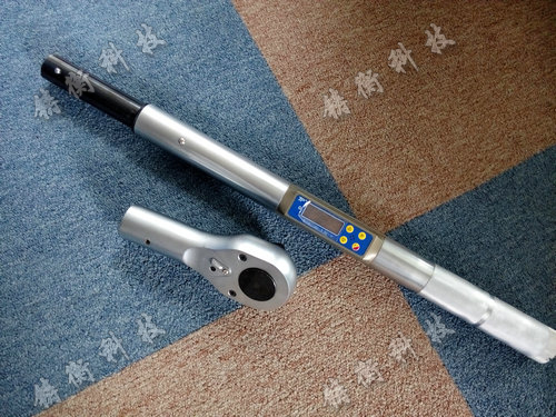 數顯扭矩扳手圖片
